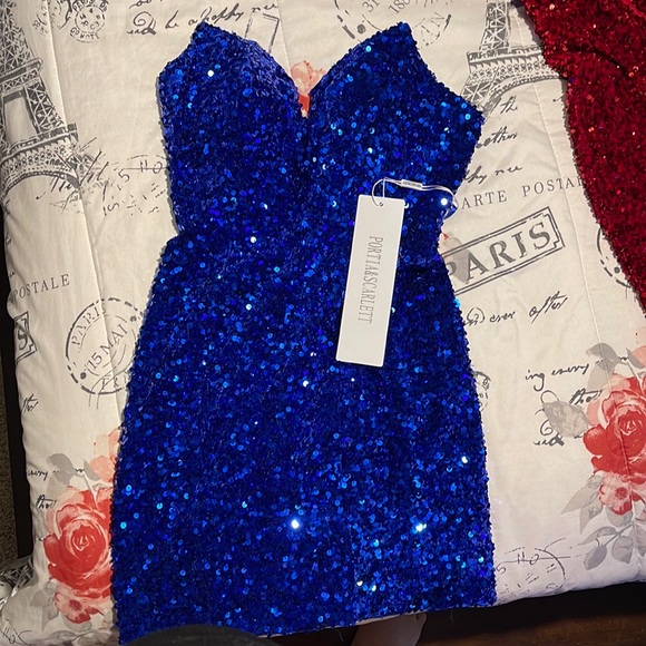 Portia and Scarlet Blue Sequin Cocktail Dress - Picture 1 of 3